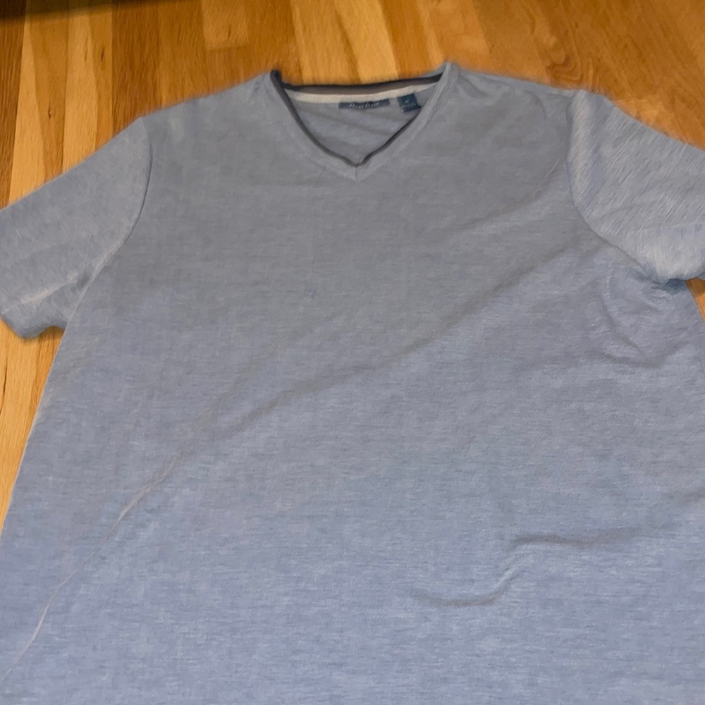 Perry Ellis XL! - Picture 2 of 2